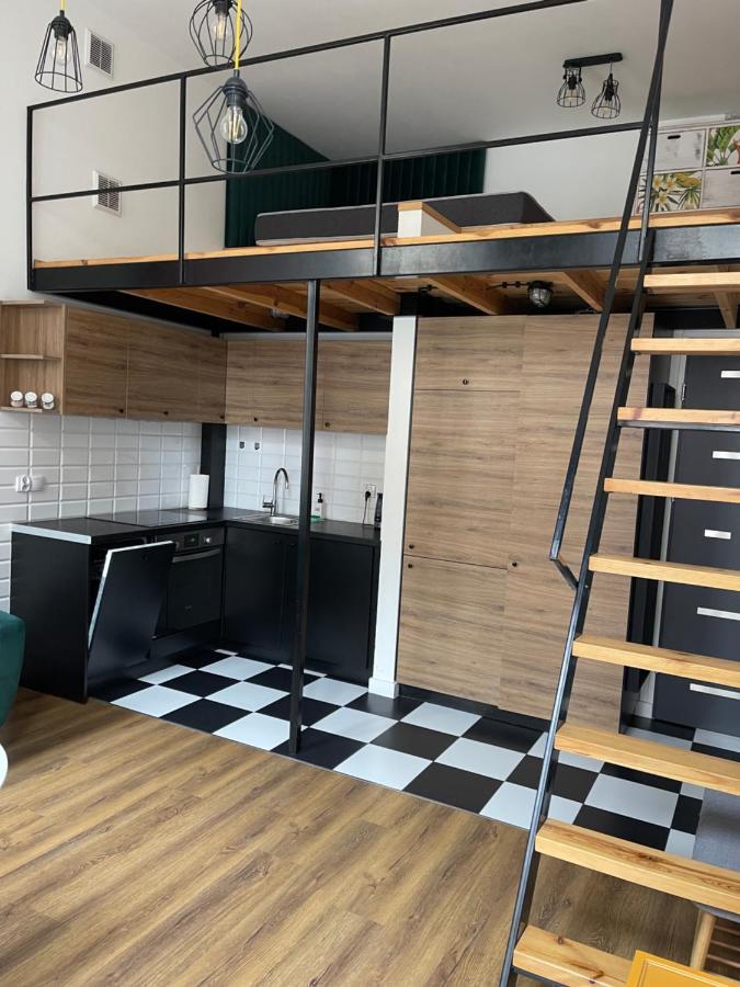 Urokliwy Loft W Ncl Kamienica Vabank 34 Daire Łódź Dış mekan fotoğraf