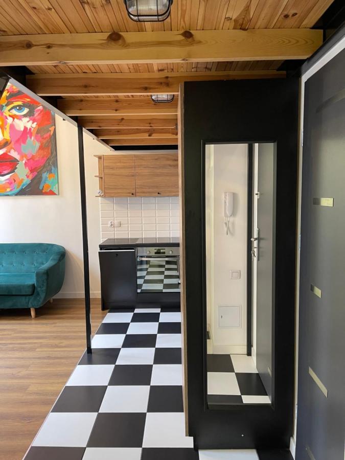 Urokliwy Loft W Ncl Kamienica Vabank 34 Daire Łódź Dış mekan fotoğraf
